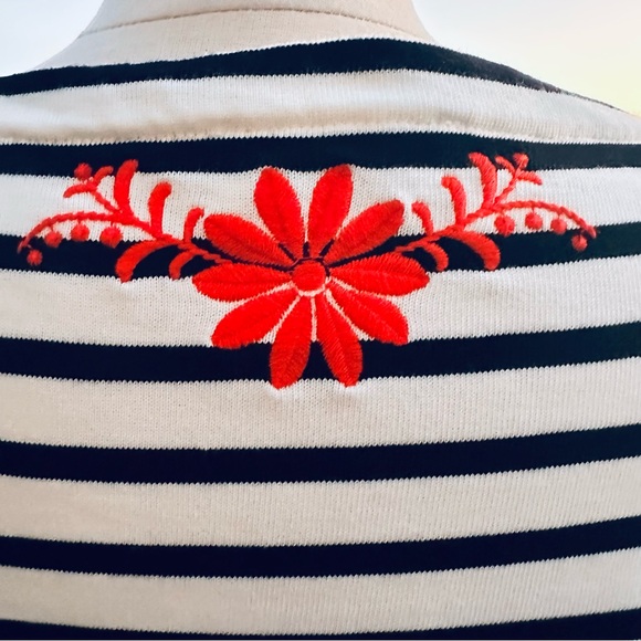 Kate Spade Broome Street Black/White Striped & Embroidered Top - Picture 13 of 16